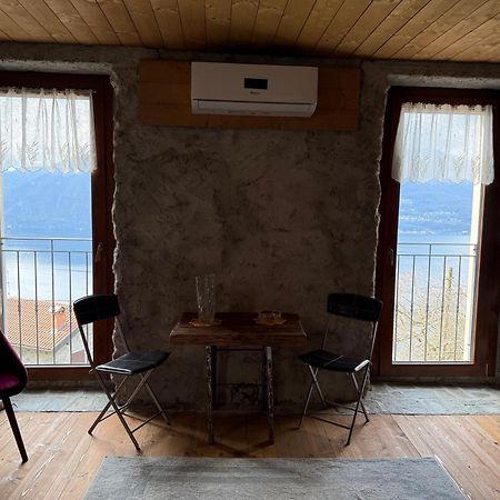 בלאנו Stone House: Fairytale Flat With Magic Lake View מראה חיצוני תמונה