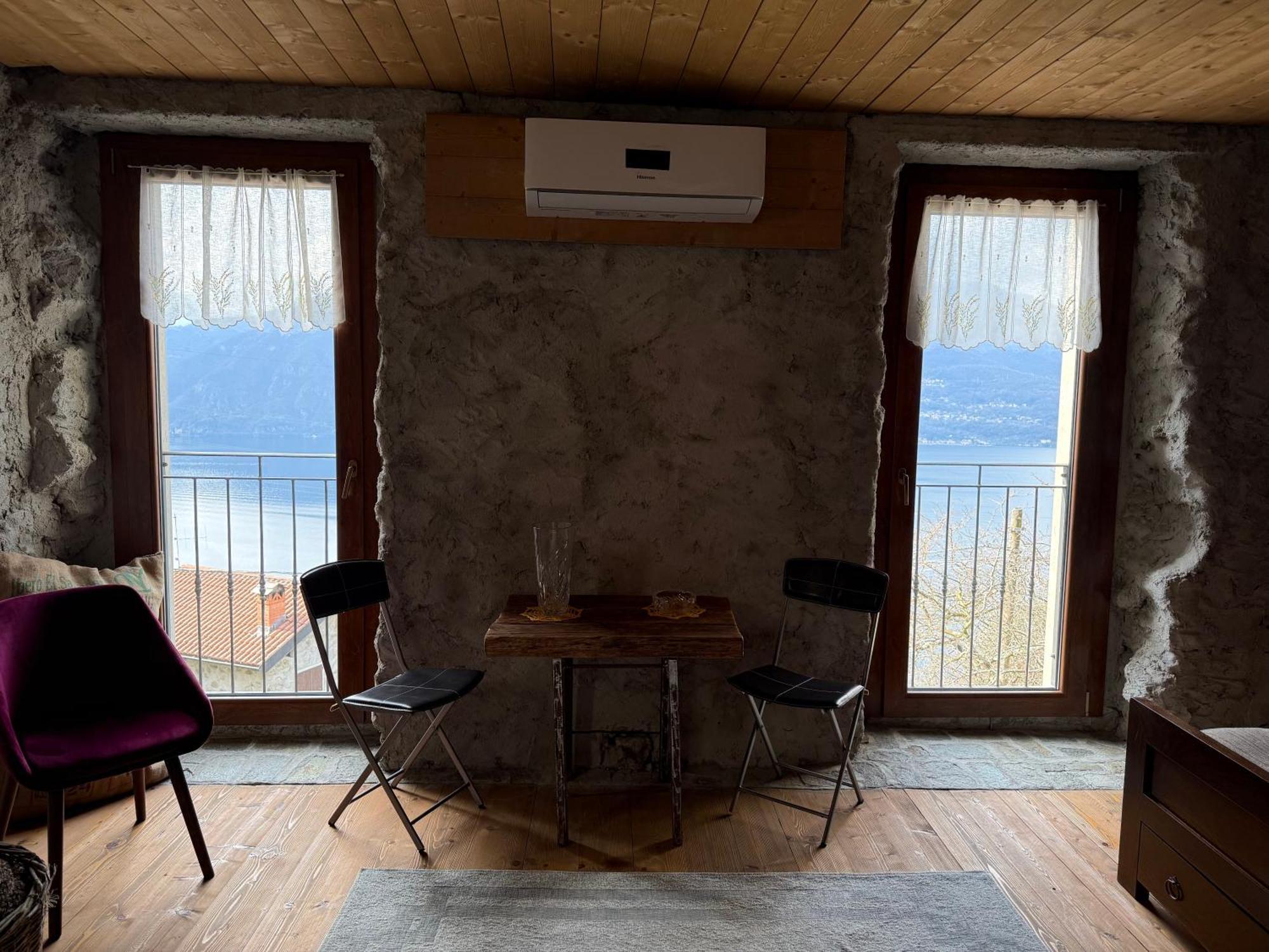 בלאנו Stone House: Fairytale Flat With Magic Lake View מראה חיצוני תמונה